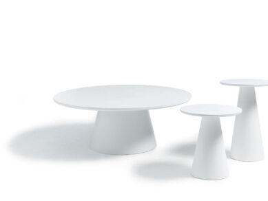 Conic coffee table