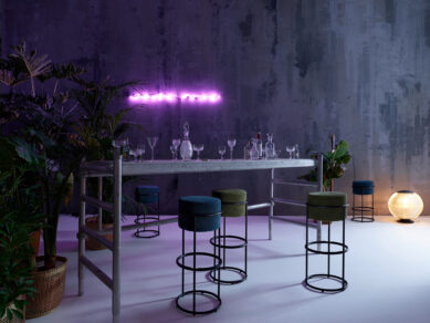 Drop stool